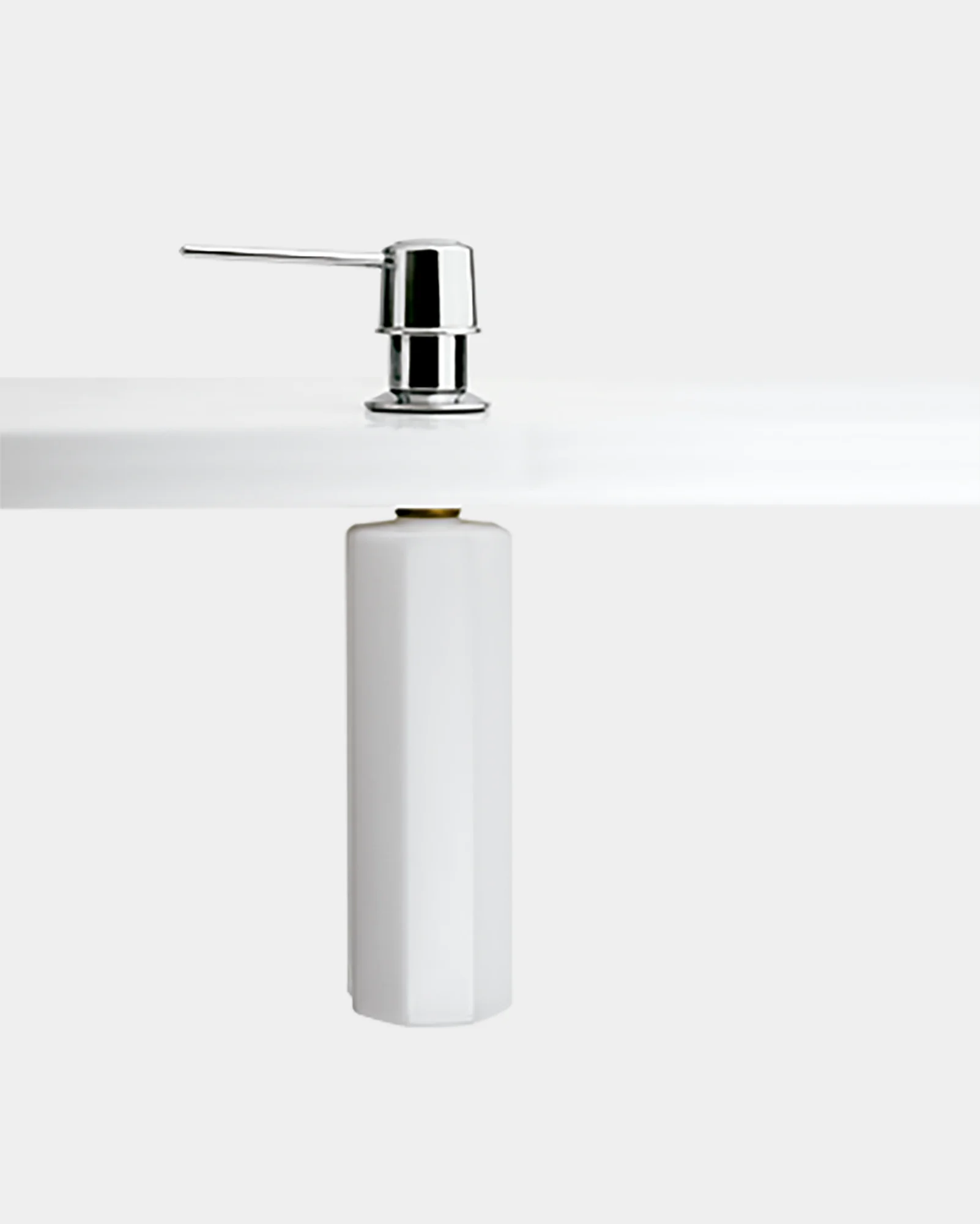Soap dispenser counter-mounted