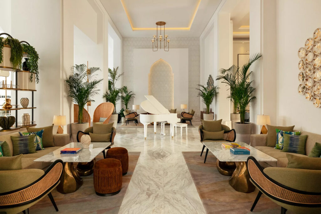 Al-Areen-palace-Bahrain-Sonia-Bath-hotel