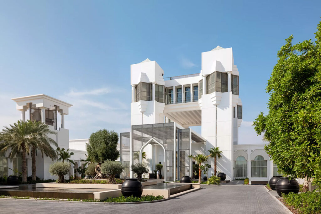 Sonia-bath-custom-projects-sonia-lab-hotel-Al-Areen