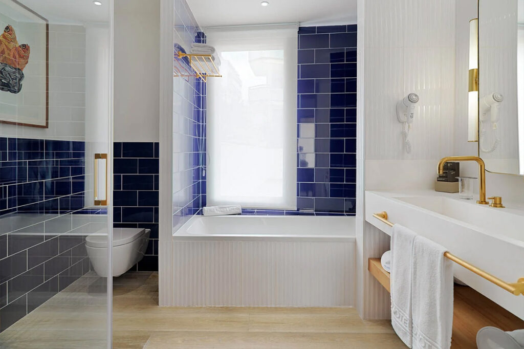 sonia-bath-custom-projects-h10-porto-poniente
