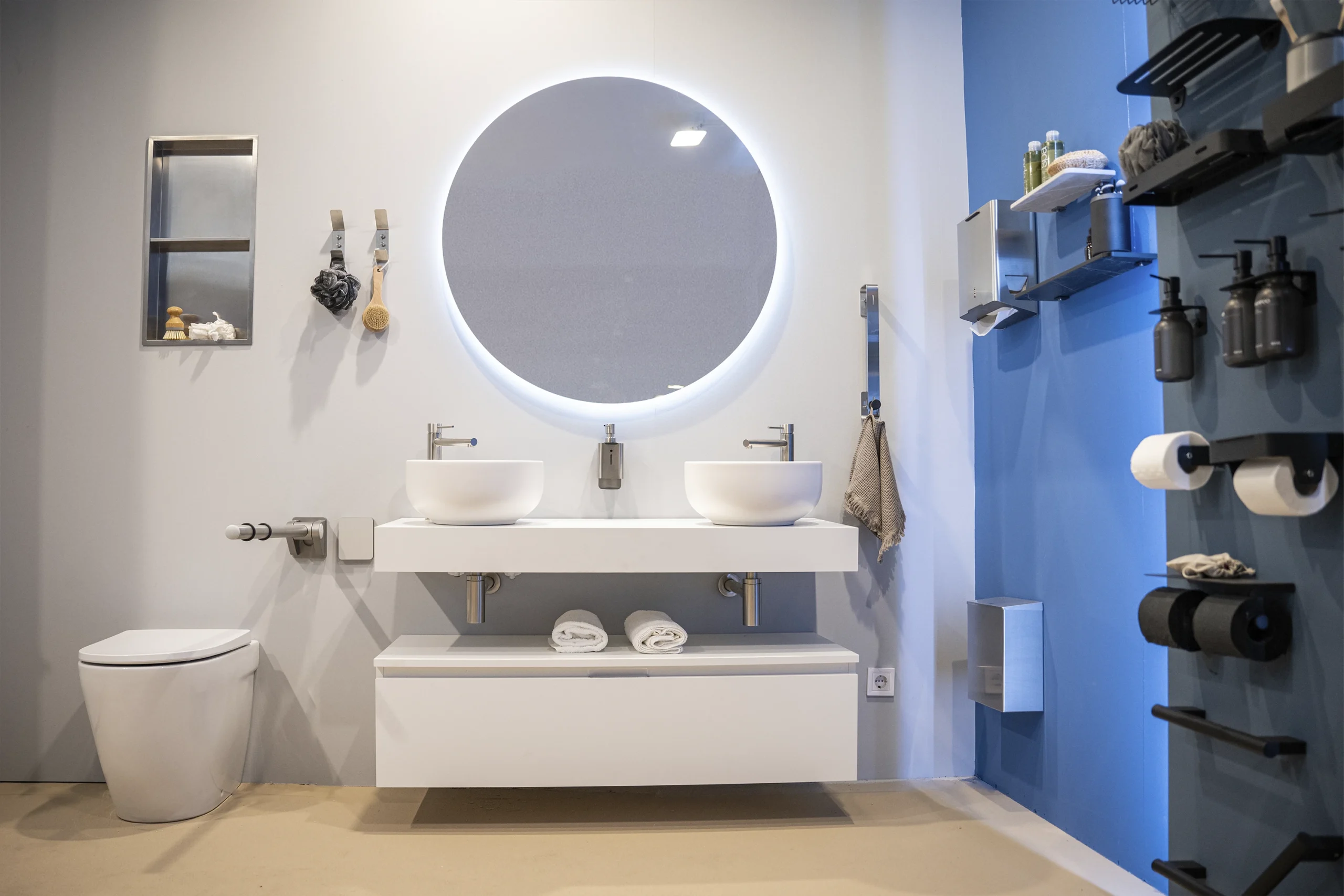 sonia-bath-space-contract-interihotel-furniture-kita-accessories-nox-go-care-ada